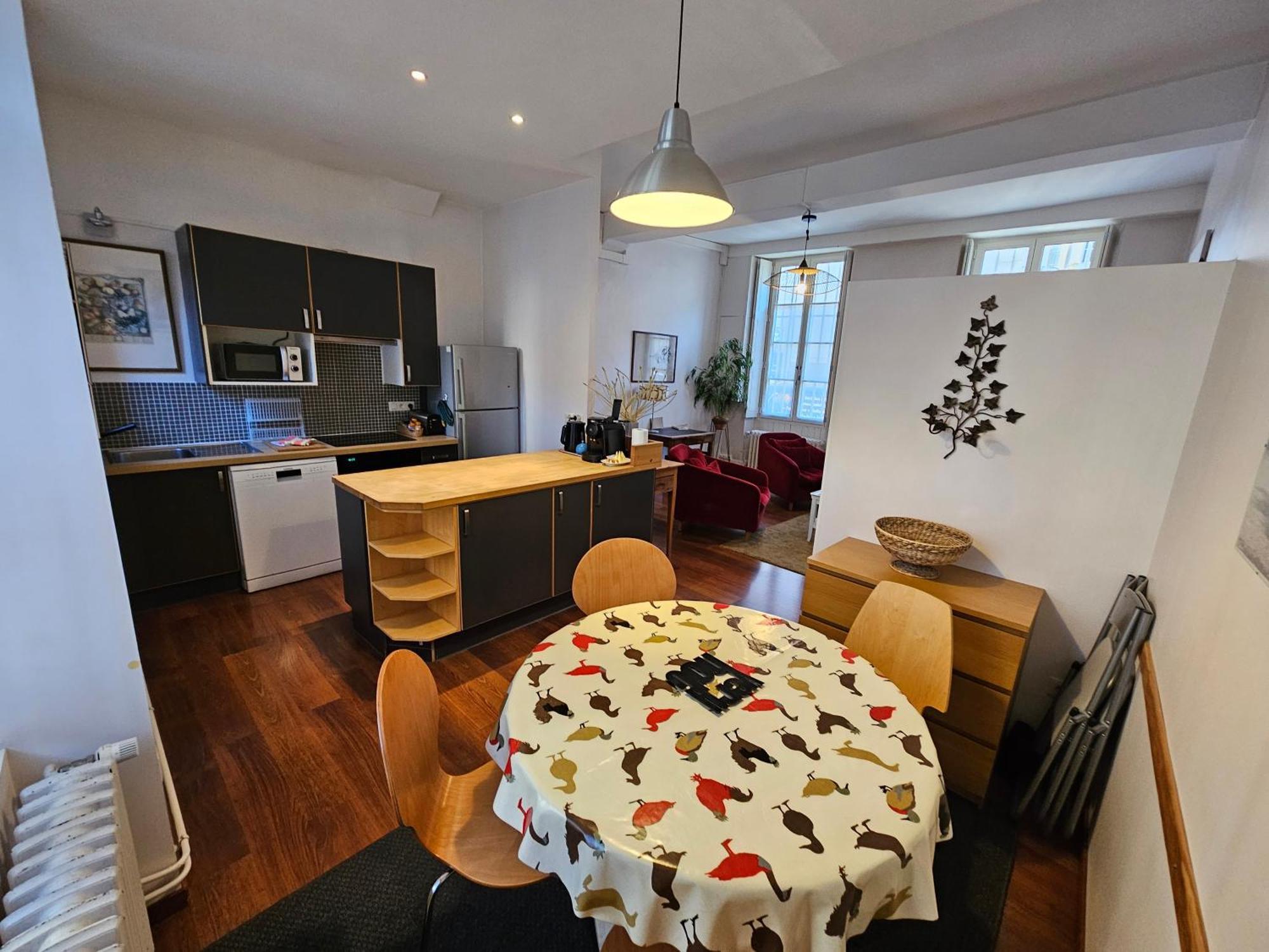 Le Pasteur Apartment ดีจอง ภายนอก รูปภาพ